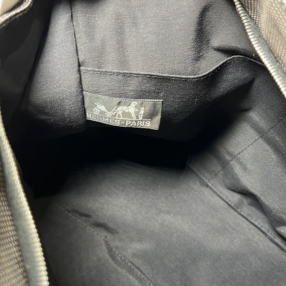 Live: Hermes Black & Grey Large Pouch 30 cm. 100% authentic - Picture 5 of 5